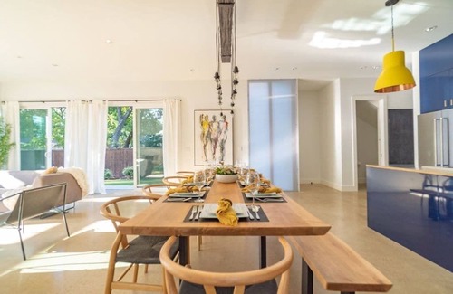 Knox - Henderson Casa | Architecturally unique luxury home in Dallas