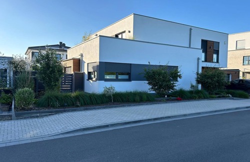 Rhein-Erft-Kreis District Villa | Architekten Villa zw. Köln und DUS - Messe nah - Tolle Wanderwege in der Nähe