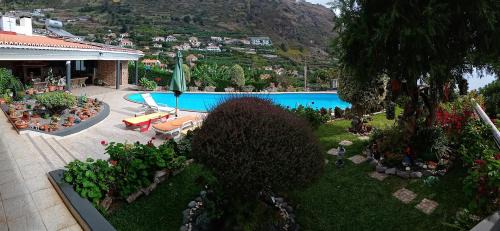Arco da Calheta Apartamento | Arcos Grands Suites with enormous and private pool.
