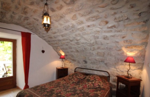 Brujas Casa | Ardèche Méridionale, hermosa casa para compartir con amigos o familiares,