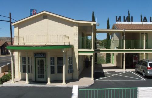 Kingman Hotel | Arizona Inn