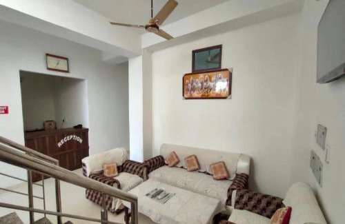Pathankot Casa | Arjun Guest house Malikpur Pathankot