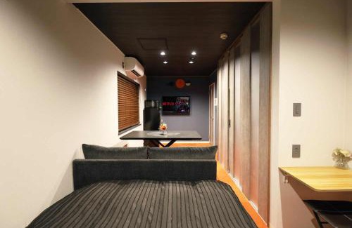 Toyohira Apartamento | Ark Coat 304 Luxury BlackII