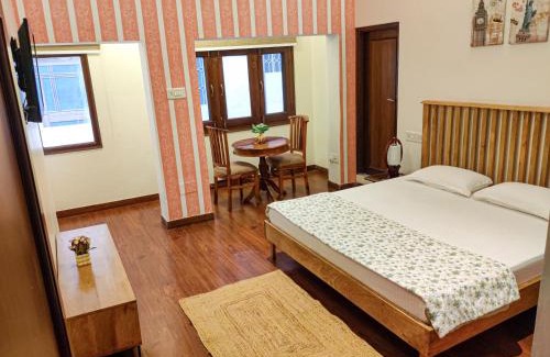 Civil Lines Cama Y Desayuno | Arka Luxury Homestay