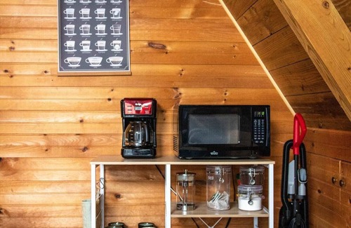 Harrison Cabina | Arkansas A-Frame creates cozy, comfortable memories for years to come.