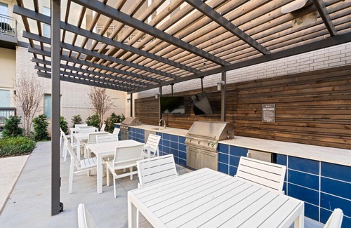 Central Arlington Apartamento | Arlington Elegant Studio Apartment