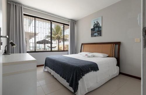 Governador Celso Ramos Casa | Armação da Piedade Casa Pé na Areia Frente Mar Gov Celso Ramos