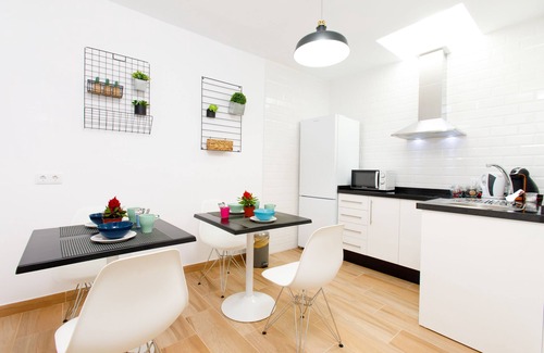 Nerja Apartamento | Armijorooms