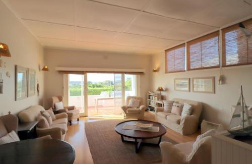 Waenhuiskrans Casa | Arniston Holiday Cottage