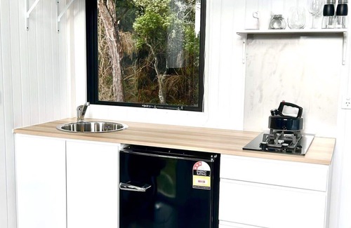 Golden Bay Casa | Aroha Tiny House by Tiny Away