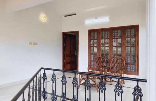 Kovalam Casa | Aromal Homestay