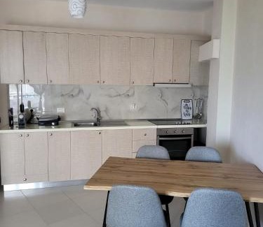 Tushemisht Apartamento | Aron Home