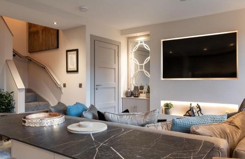 Isle of Arran Casa | Arran Shores Luxury Shorefront Apartment 2