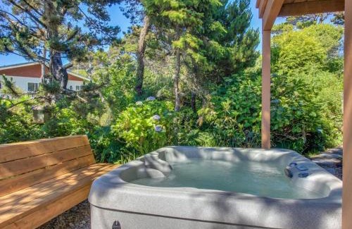 Newport Casa | Arrow Point
