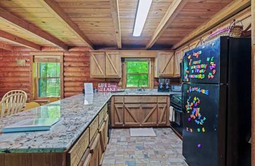 Jasper Casa | "Arrowhead" - large cove with views, no waves