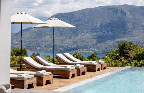 Akrotiri Villa | Artemisia Residence