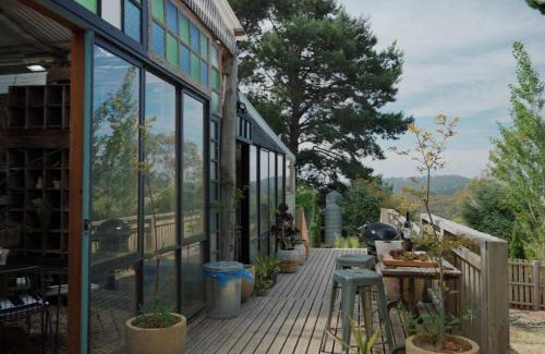 Hepburn Springs Casa | Artist's Garden Cottage