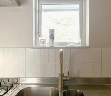 Fagerfjall Casa | Artist's Home With Ocean View On Tjörn