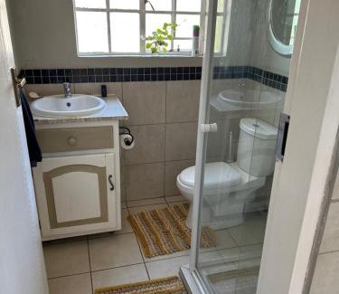 Greater Johannesburg Metropolitan Area Apartamento | Artzy's Studio - 1km to Olivedale Clinic