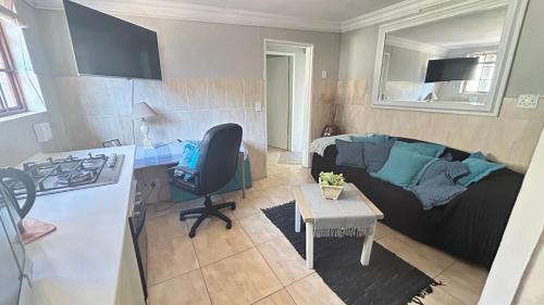 Greater Johannesburg Metropolitan Area Apartamento | Artzys private Flatlet 1km to Olivedale Clinic