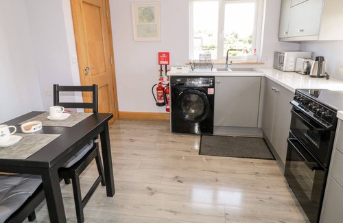Omagh Cabina | ARVALEE COTTAGE, pet friendly, character holiday cottage in Omagh