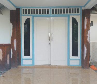 Kecamatan Gunungsari Casa | Aryana Guest House