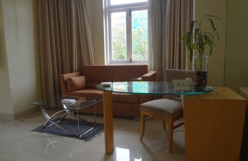 Wellington Pier Hotel | Ascot Hotel