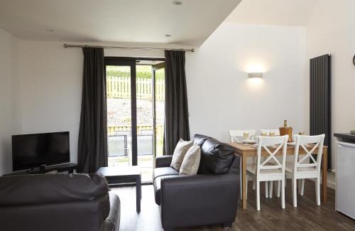 Wootton Bridge Casa | Ash Barn - Fernhill Farm