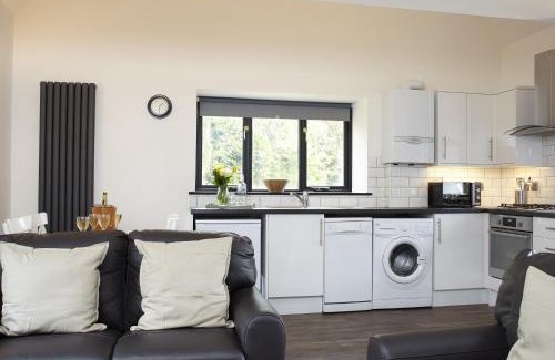 Wootton Bridge Casa | Ash Barn - Fernhill Farm