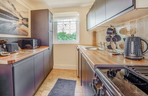 Vale of Glamorgan Cabaña | Ash Cottage, LLANTWIT MAYOR