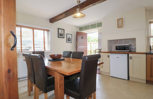 Alton Cabaña | Ash House, ALTON