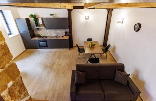 Avola Casa | Asia loft