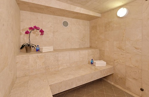 Aspen Condominio | Aspen Alps Apartment #507 Home by RedAwning