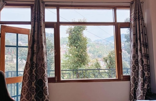 Shimla Hotel | ASTON HOME STAY
