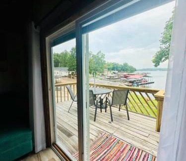 Sunrise Beach Casa | Astonishing view 100 feet from the lake!