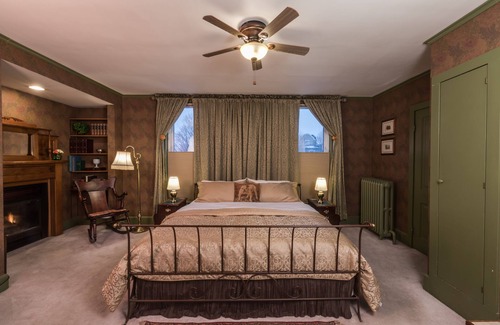 Green Bay Cama Y Desayuno | Astor House