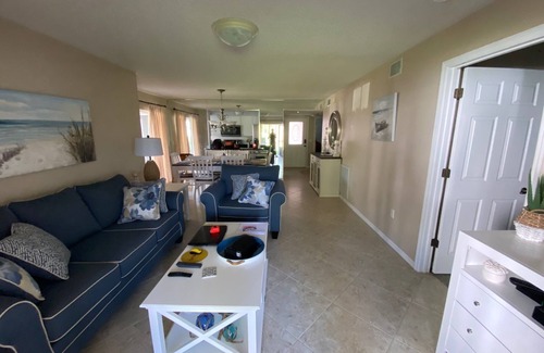 Braden River Condominio | Astounding sunsets overlooking The Meadows Golf & Country Club