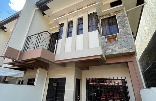 Dumaguete Apartamento | Astra Bella Apartment - Unit 4