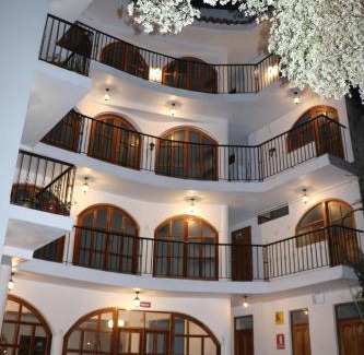 Ayacucho Hotel | Astromelia Hotel
