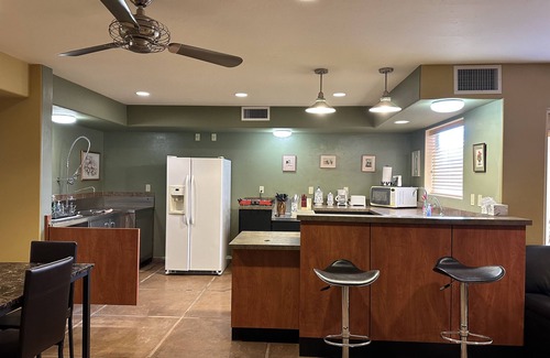 Rodeo Casa | Astronomers Birders Hikers Portal Rodeo Lodging, Fly in Option 3 bedrooms