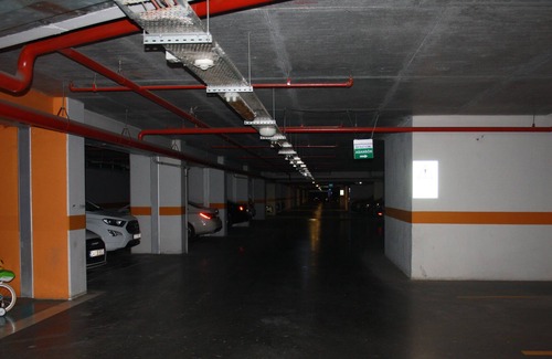 Esenyurt Casa | En Bahçeşehir, cerca del centro comercial Akbatı. 35 minutos al nuevo aeropuerto.