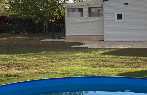 Saint-Sylvestre-sur-Lot Casa | At the gateway to the Perigord and Lot regions, mobile home in a rural setting