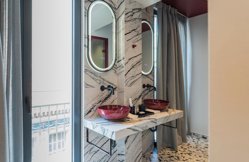 Monastiraki Hotel | ATHENS RETRO