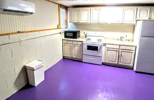 Stone Mountain Casa | Atlanta/Stone Mountain, fenced yard, washer dryer, Wi-Fi