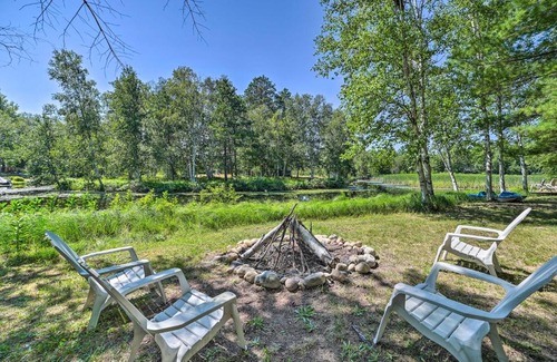 Atlanta Casa | Atlanta Waterfront Cabin with Dock and Kayaks!