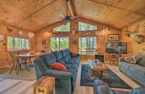 Atlanta Casa | Atlanta Waterfront Cabin with Dock and Kayaks!