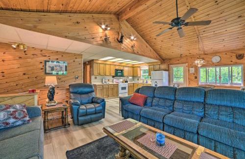 Atlanta Casa | Atlanta Waterfront Cabin with Dock and Kayaks!