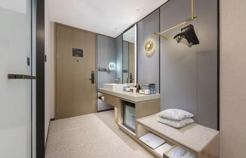 Hun Nan Hotel | Atour S Hotel Shenyang Taoxian Airport Quanyun Road