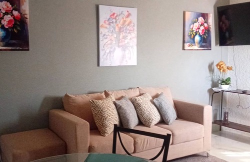 Portmore Apartamento | ATRO Travels in Phoenix Park Village