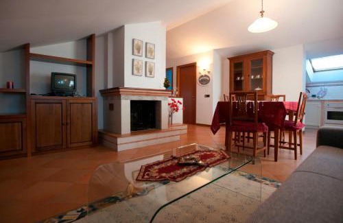 Porto Sant'Elpidio Apartamento | Attico del Picchio